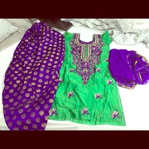 Punjabi salwar suit